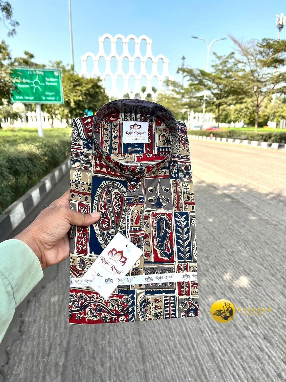 Full sleeve kurti
